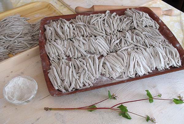 Cooking classes, near Lake Como, Italy - making "pizzoccheri" pasta