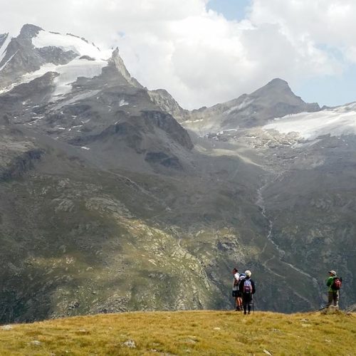 Guided hiking tour in the Aosta Valley. Gran Paradiso National Park